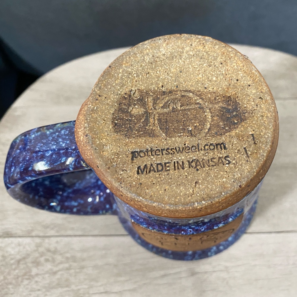Potterssweel Fort Carson The Mountain Post Stoneware Mug/Kansas 15oz. - Picture 7 of 11